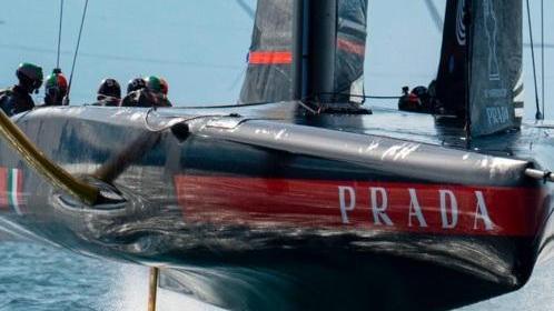 Luna Rossa, esordio con sconfitta: a sorpresa fa festa Ineos Team Uk