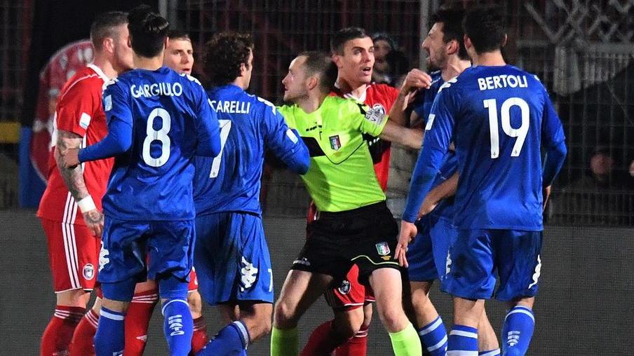 Solo una vittoria in 7 gare davanti al signor Amabile