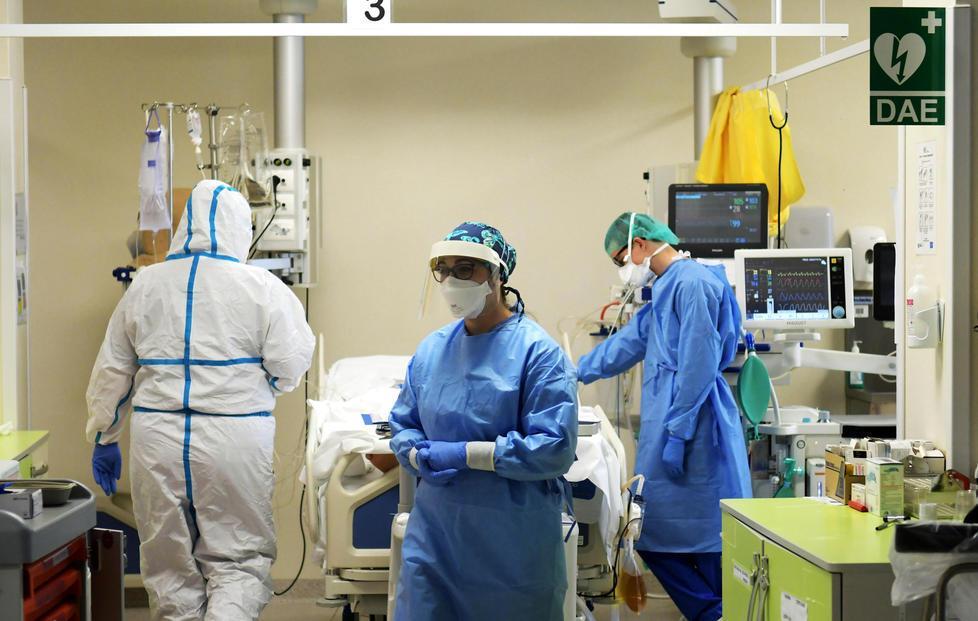Altre due vittime per Covid Sono sedici i nuovi contagiati