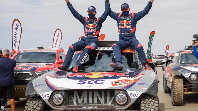 La Dakar incorona Peterhansel e Benavides ma Cherpin non ce la fa