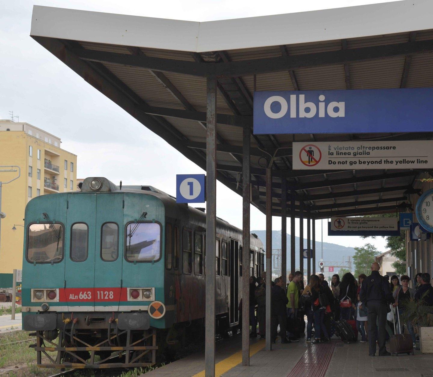 Aeroporto-Isola Bianca il treno ora è una priorità 