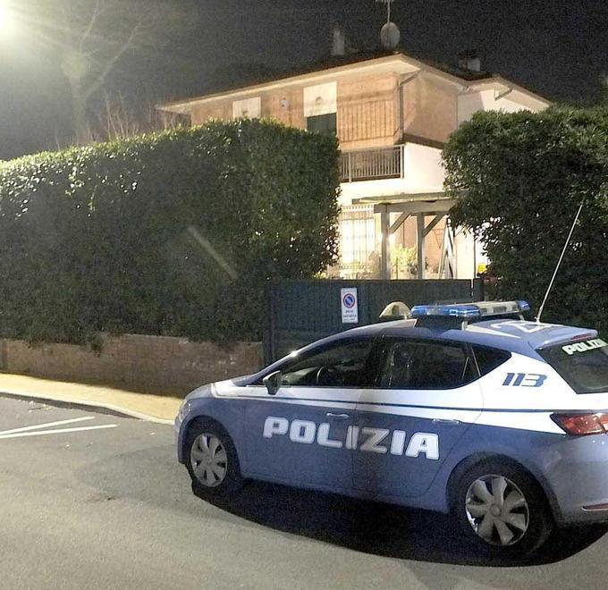 "Non fateci del male": coppia rapinata in casa. Ferito storico imprenditore balneare
