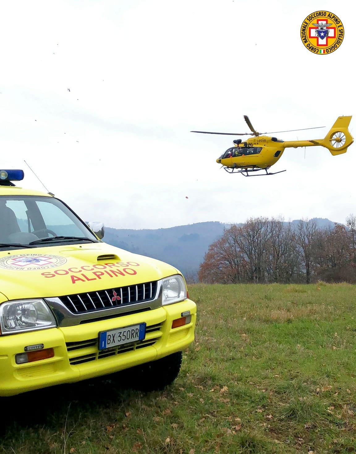 L'elicottero Pegaso e un mezzo del Soccorso alpino