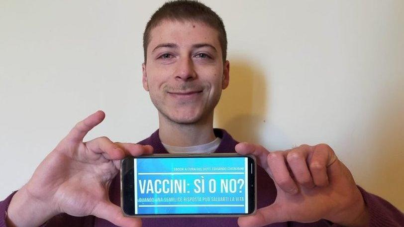Laureati su Internet e complottisti: un eBook vi spiega perché vaccinarsi