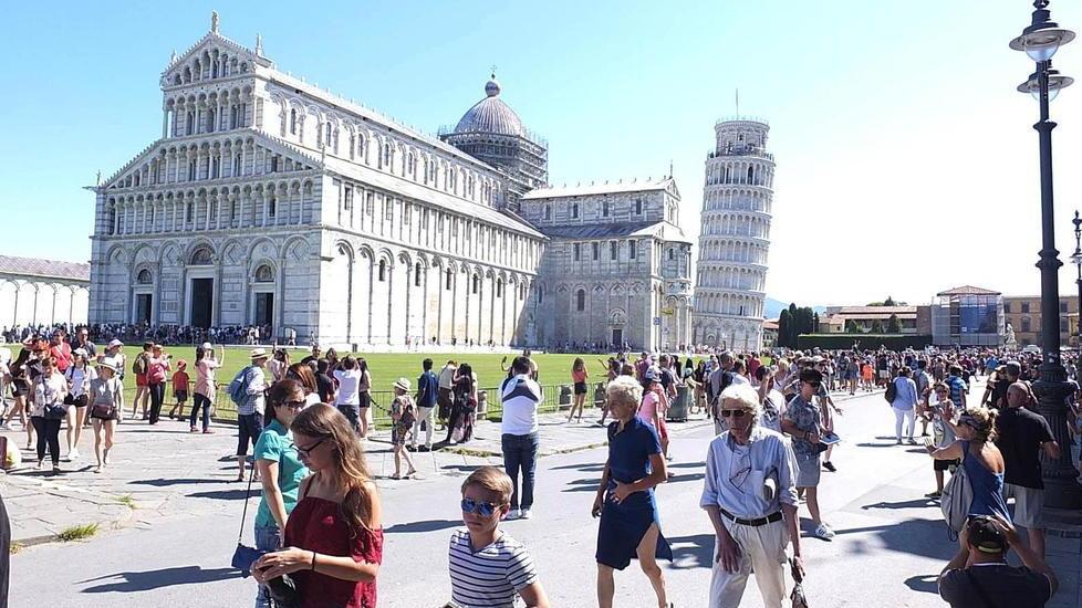 Le nuove vie del turismo tra lo sbarco di Legends e l’alleanza con Lucca