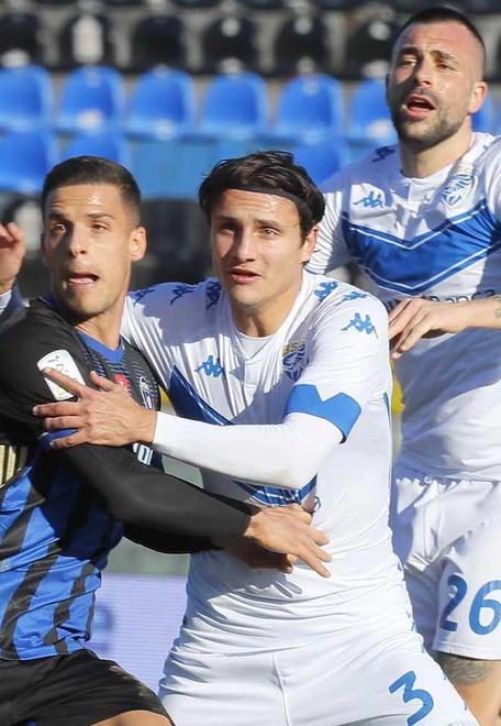 Vido cuce la manovra e propizia anche il gol In difesa Meroni e Benedetti coprono bene 
