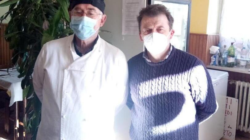 L’appello lanciato su Facebook funziona e al loro ristorante i clienti arrivano