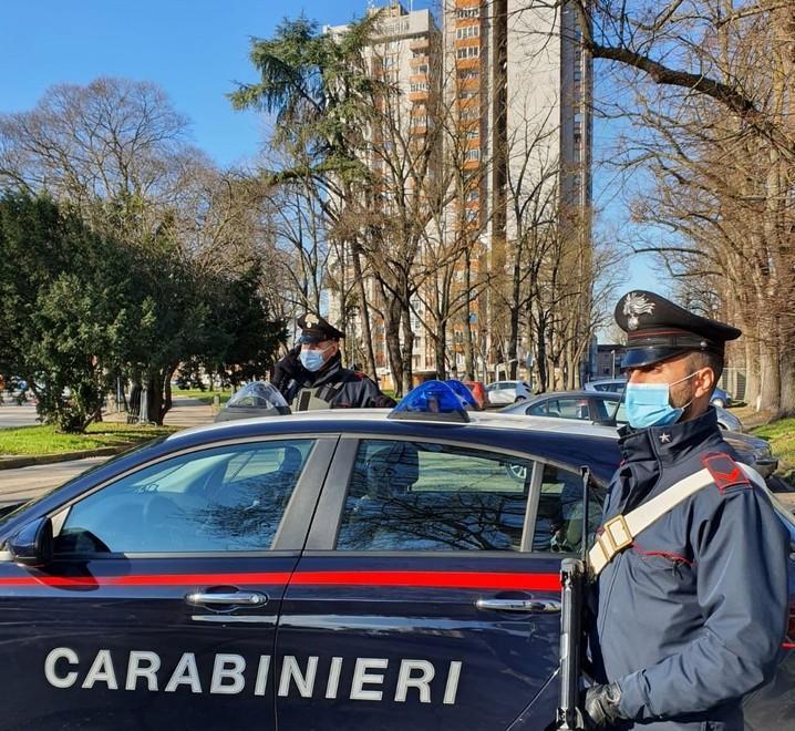 Nigeriano sorpreso a vendere cocaina Bloccato e arrestato 