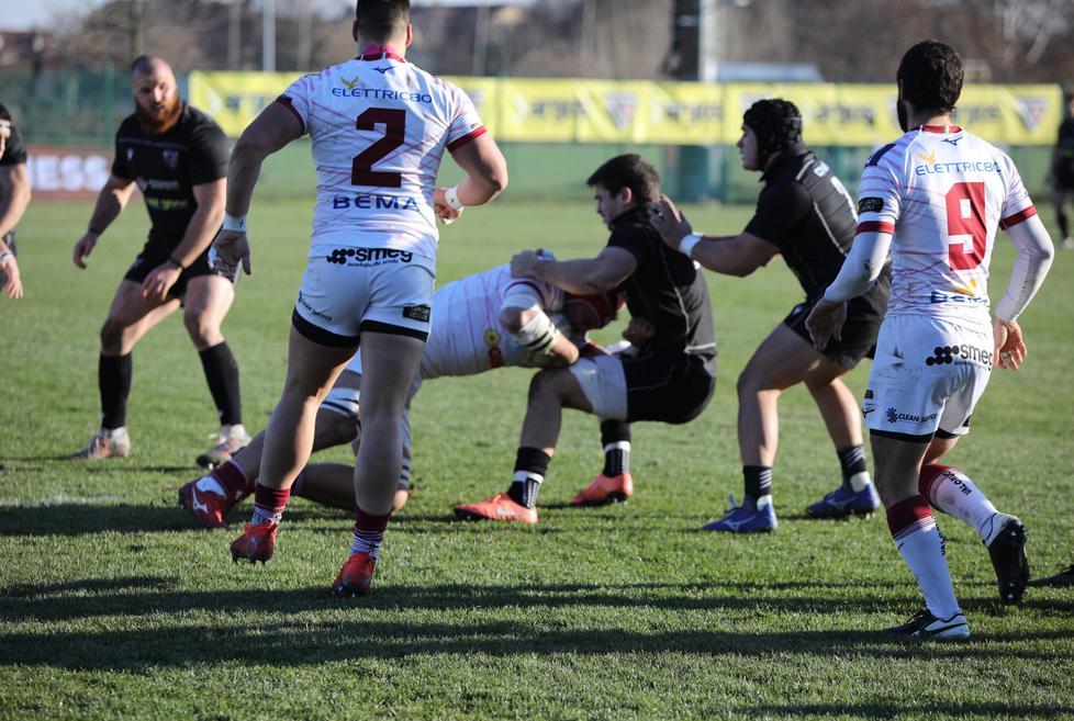 Si ferma a Padova l’ascesa del Valorugby I Diavoli spodestati dalla vetta dal Rovigo 