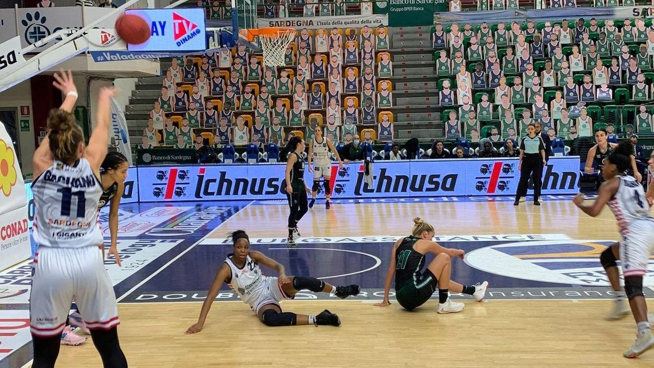 Dinamo women bombardata da Ragusa
