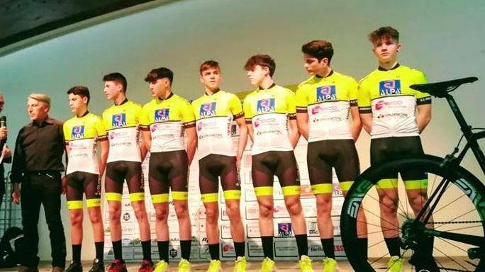 Una delle formazioni della Iperfinish Stabbia