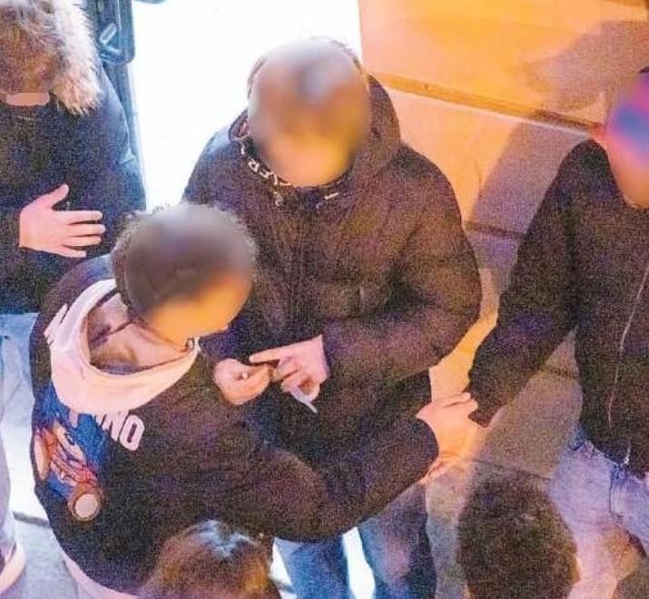 Modena La rissa sventata in piazza Mazzini: «Erano in 150, una situazione esplosiva» 