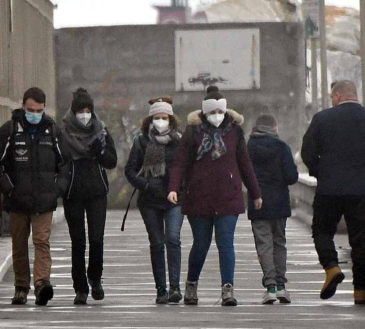 Pranzo domenicale, c’è pieno ma le ferite del lockdown si sentono 