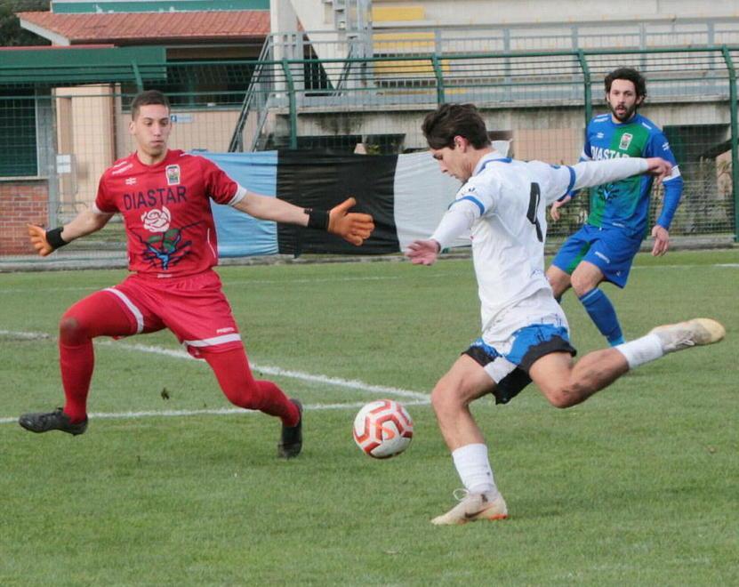 Nel derby del fiume manca solo il gol Ma alla fine a guadagnarci è il Real 