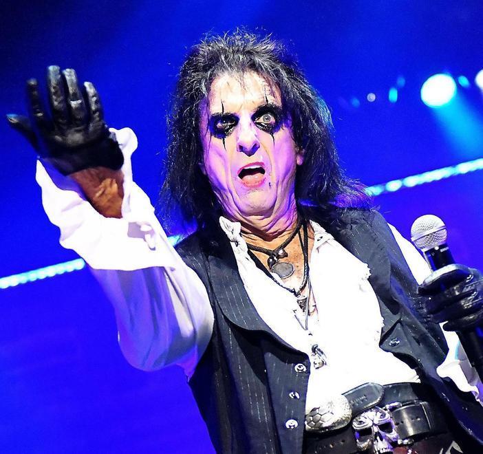 Il sogno di tanti fans Nel campeggio rock si suona con gli idoli fra aneddoti e storie 