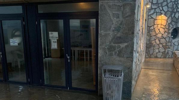 Il sottopontile di Tonfano in balìa degli allagamenti