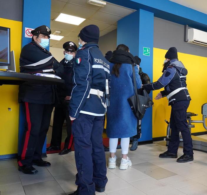 Nella stessa catena a Pontedera ecco due controlli in due giorni 