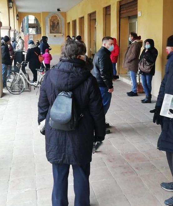 Alluvionati in piazza «Non dimenticateci» 