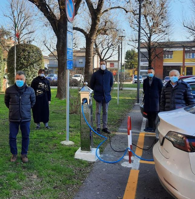 Più mobilità elettrica grazie alle colonnine 