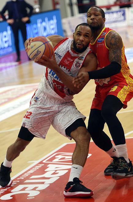 Tramec, cuore e sangue caldo: Ravenna ko 