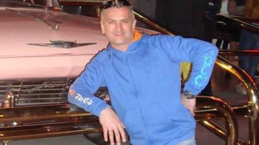 Muore padre di 49 anni, fatale un malore mentre è alla guida del suo camion