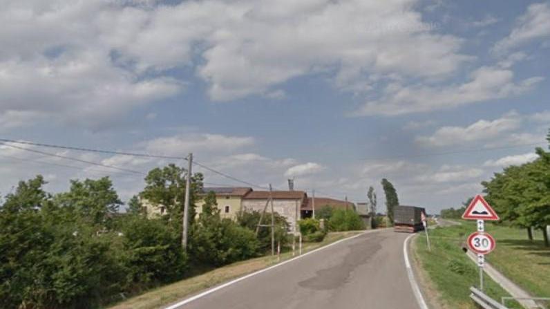 Un tratto della strada provinciale 46 tra Rio Saliceto e Rolo