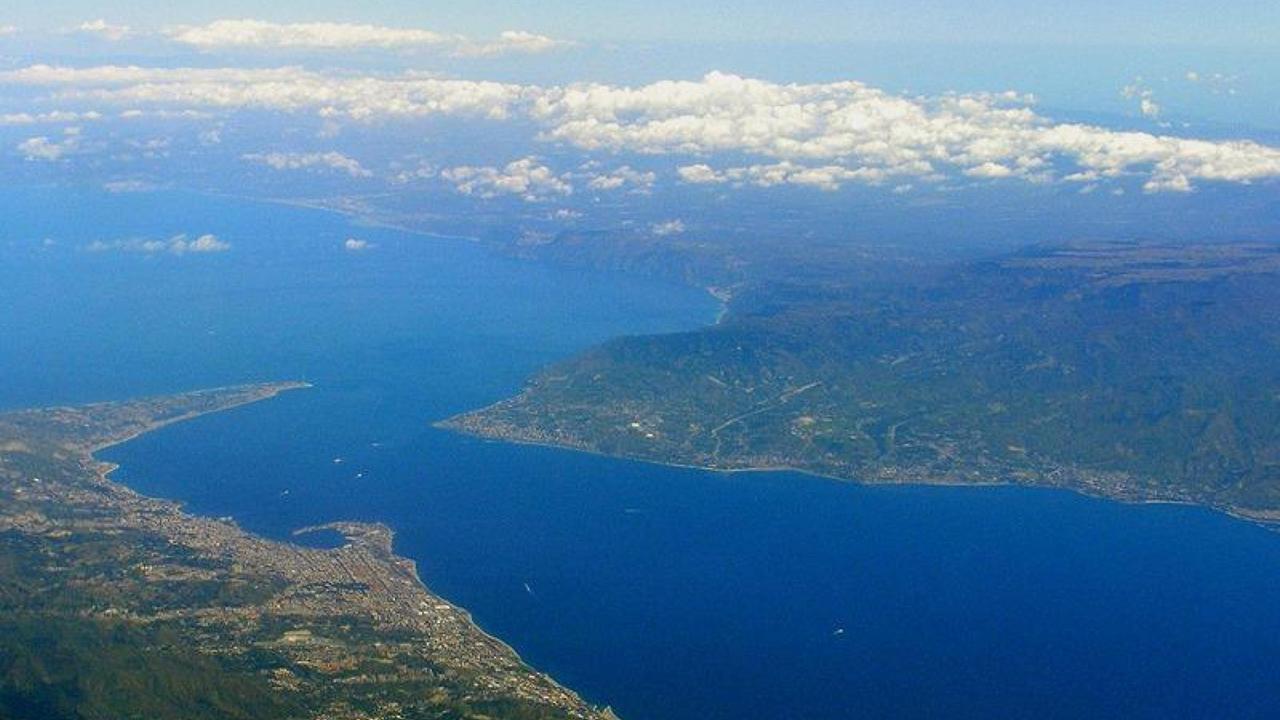 Anche Cagliari nello studio sui rifiuti nei fondali marini: record mondiale per lo Stretto di Messina