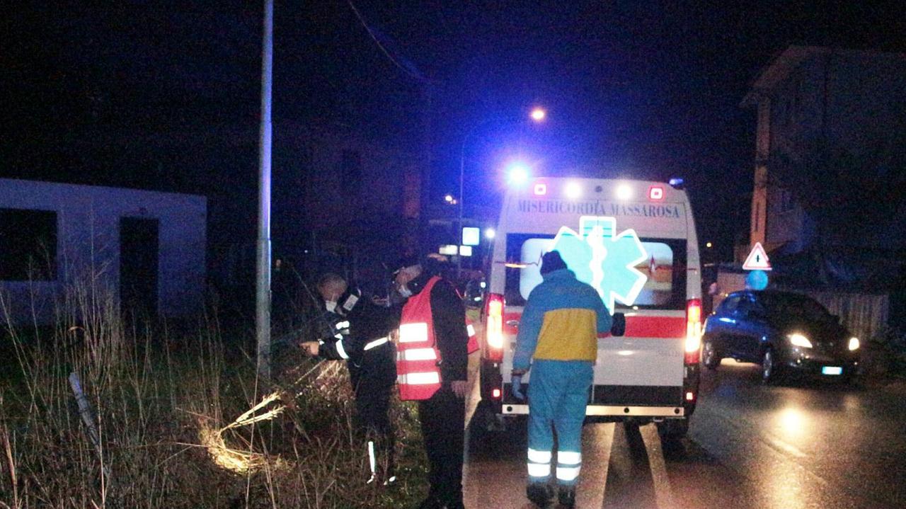 I soccorritori sul posto (foto Nunzio Ciurca/Paglianti)
