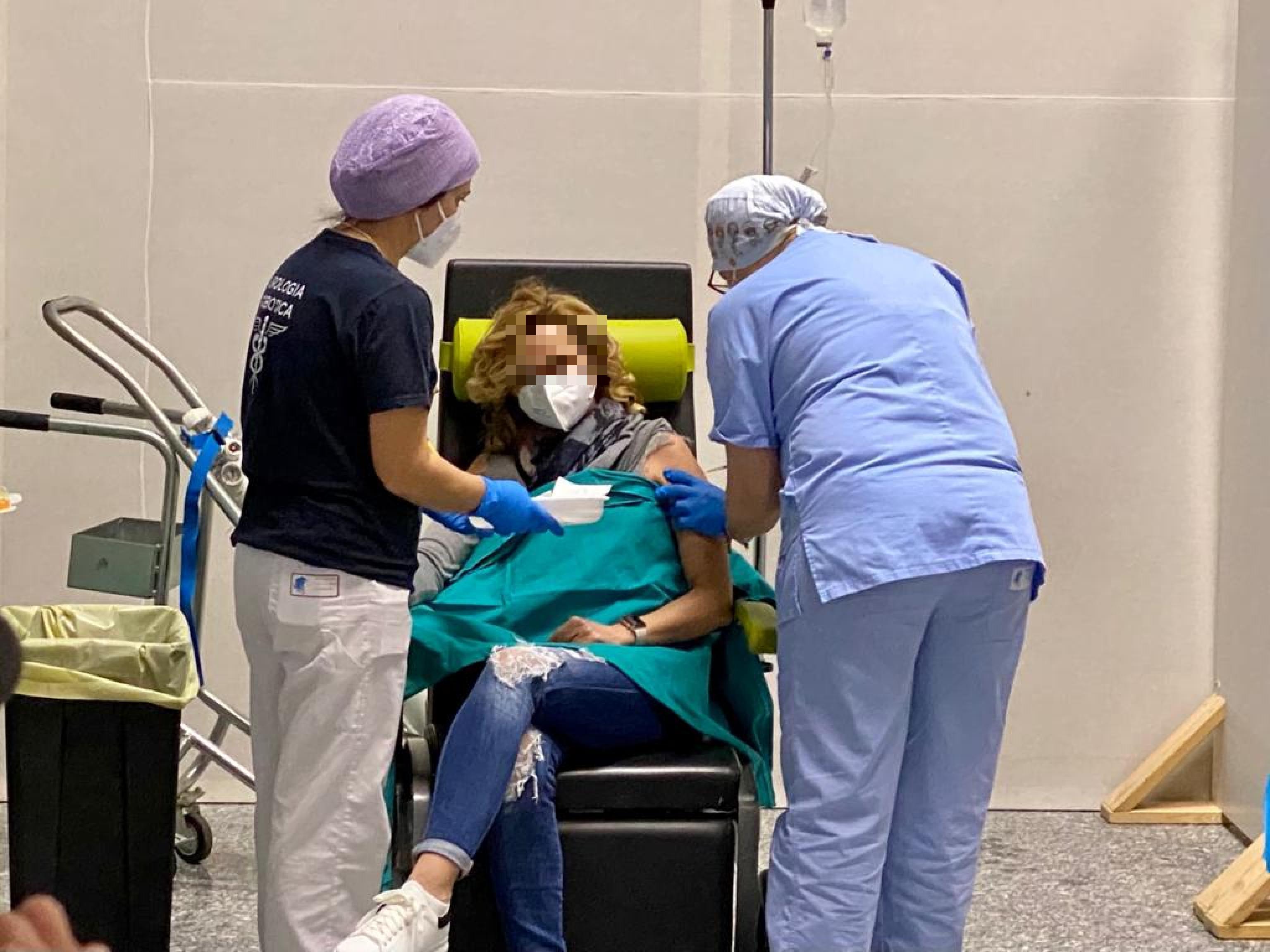 Covid: i vaccini non arrivano, la Sardegna costretta a rivedere i piani