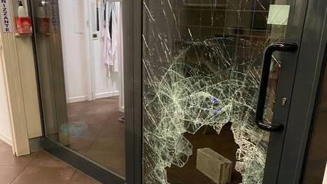 Ladri all’attacco dei negozi Colpi a San Carlo e Vigarano Pieve