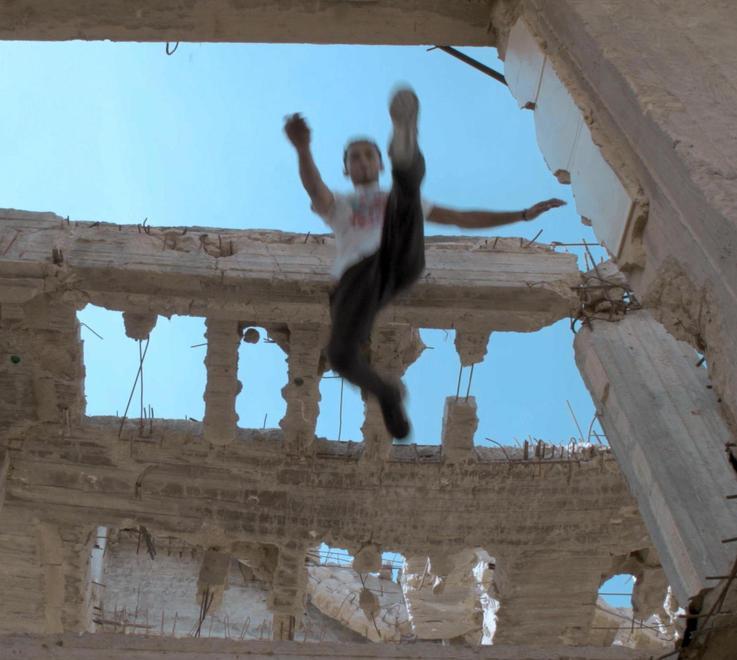 Il parkour per superare gli ostacoli e l’angoscia nella Striscia di Gaza