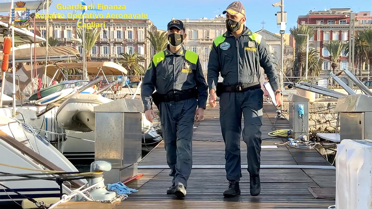 Documenti olandesi fasulli: la Guardia di finanza di Cagliari sequestra 10 barche a vela 