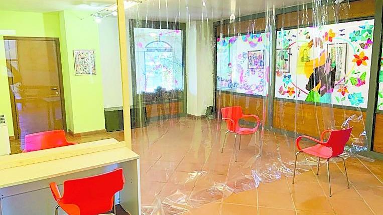 Ecco la “stanza degli abbracci” ripartono le visite dei parenti