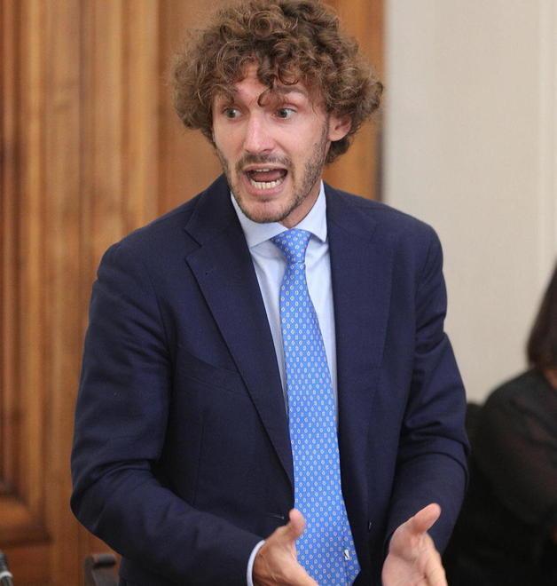 «Svendita del patrimonio» Italia Viva vuole vederci chiaro