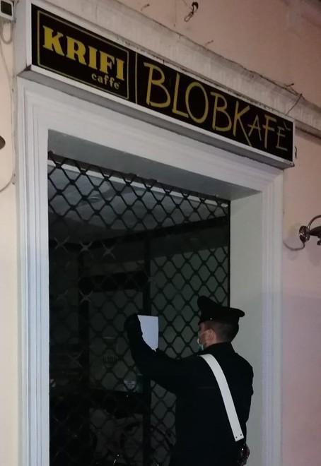Bar chiuso, la protesta: «Al lavoro per l’asporto»