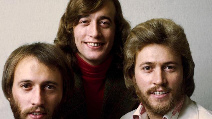 Bee Gees, il segreto di essere fratelli L’era della discomusic in un documentario