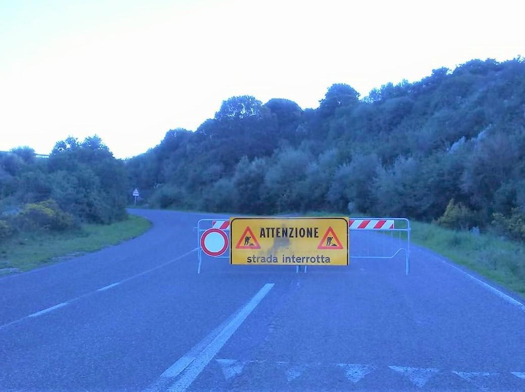 Cede l’asfalto, chiusa la Tergu-Lu Bagnu 