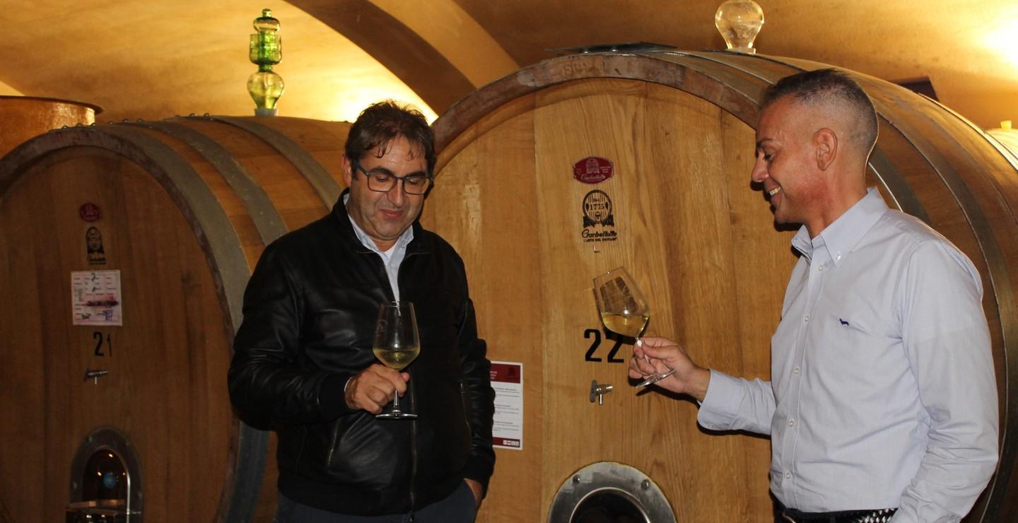 Monti, maxi assegni ai soci della cantina 