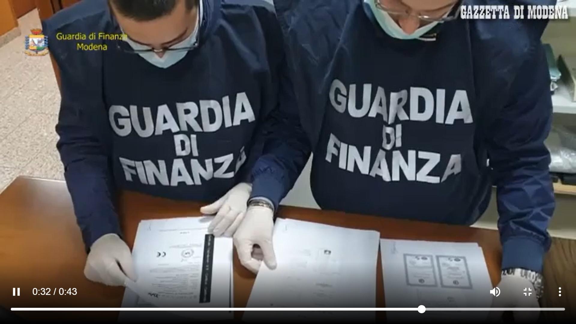 Indagine sui Casalesi in Emilia. «I prelievi al bancomat erano innovativi» M5S: «Interessi sempre più radicati» 