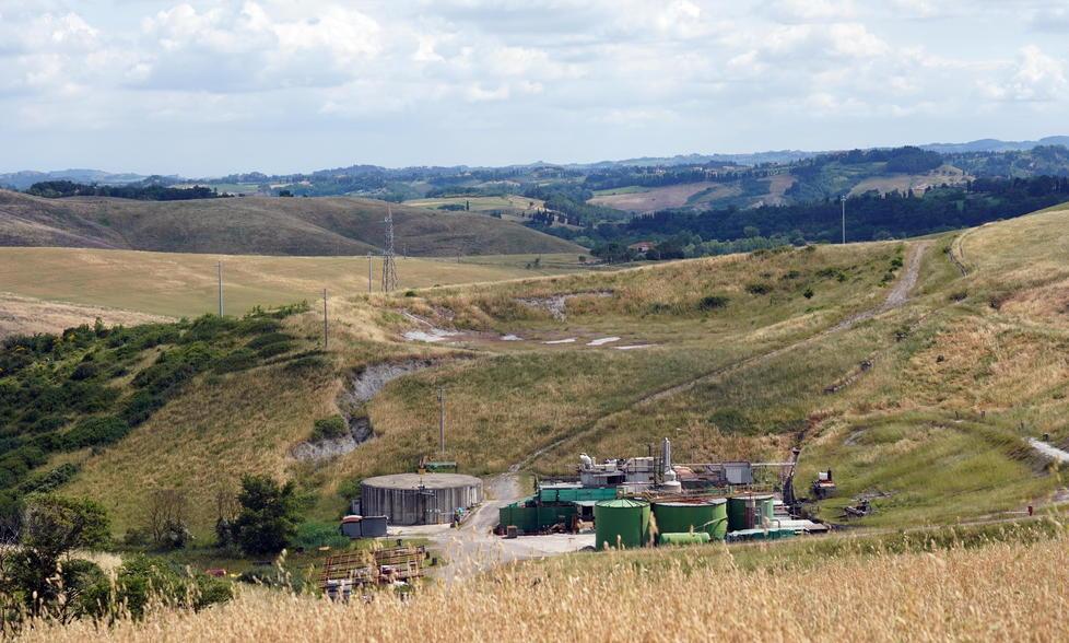 Una veduta dell’ex discarica della Grillaia che rischia a breve la riapertura per il conferimento dell’amianto