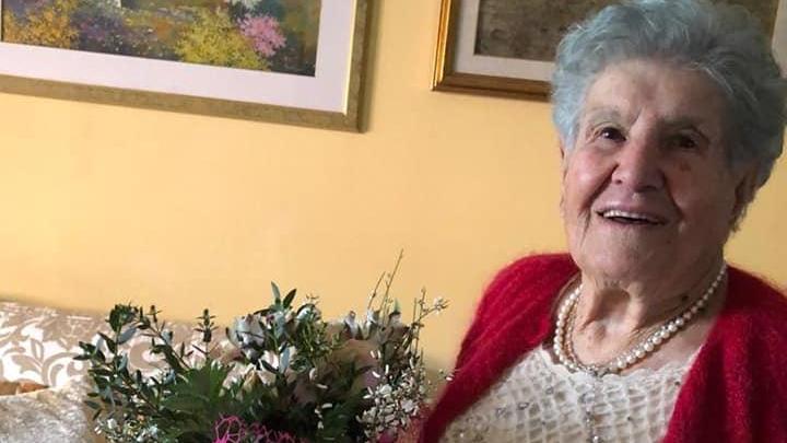 Zia Peppina super nonna di Monti: compie 100 anni 