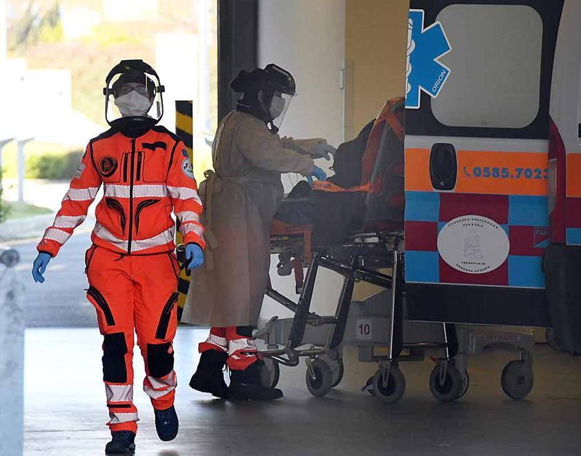 Dall’inizio della pandemia assunti 300 operatori per combattere il virus 