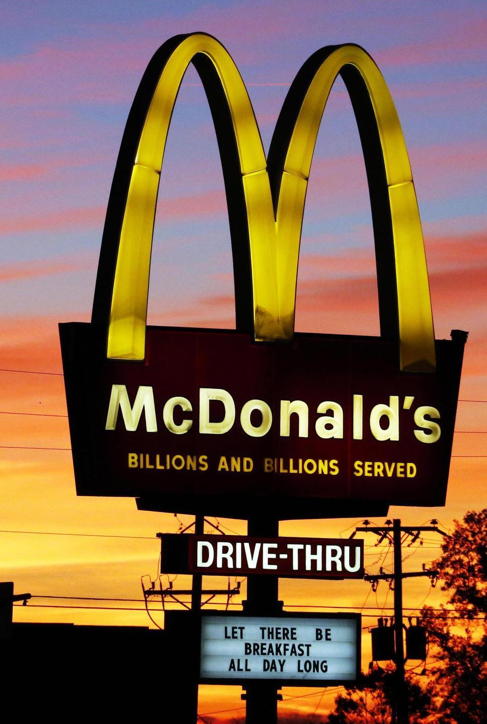 McDonald’s regala pasti caldi agli indigenti 