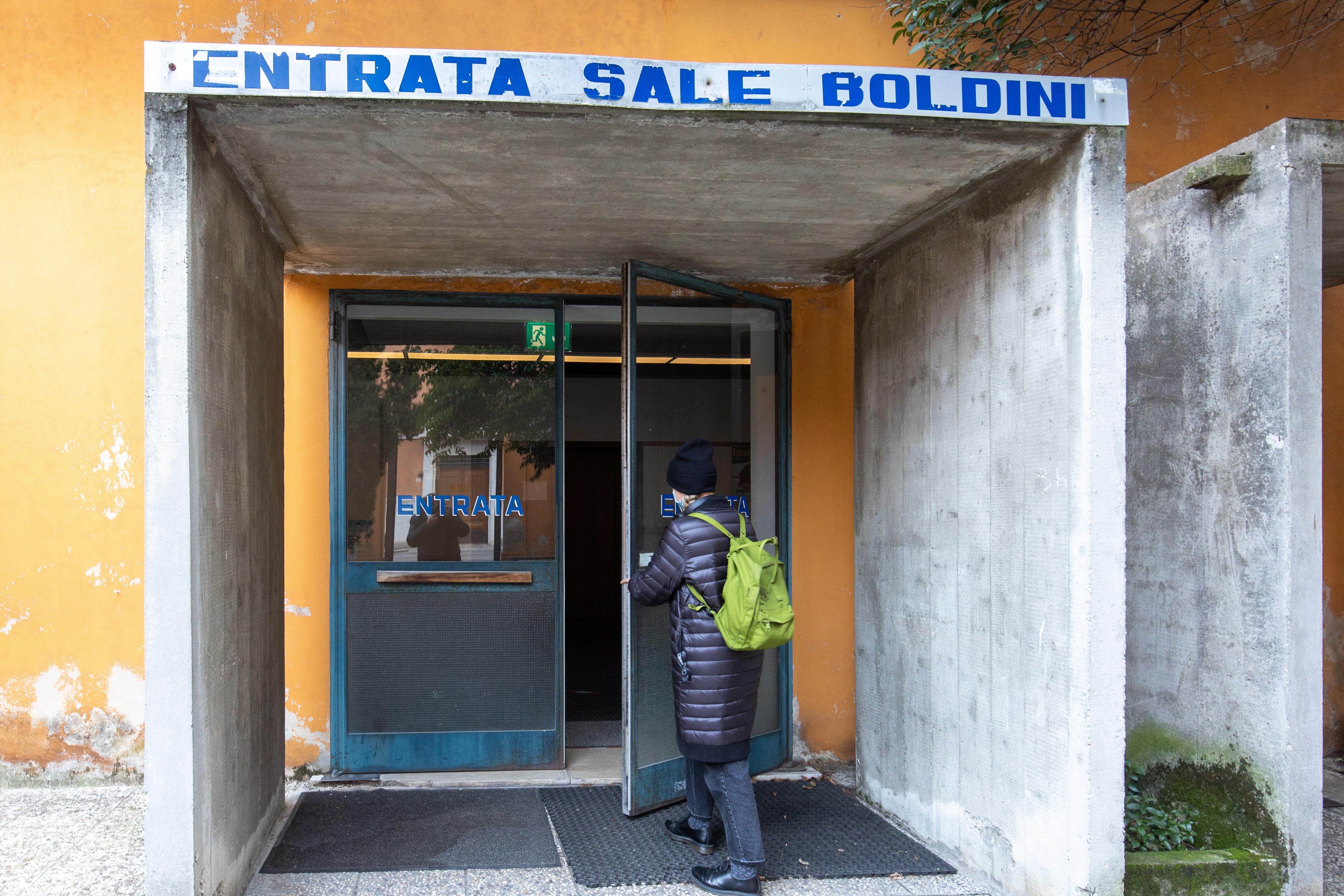 Ferrara, cinema ancora al buio. Nel 2020 perso il 75% di incassi e presenze 