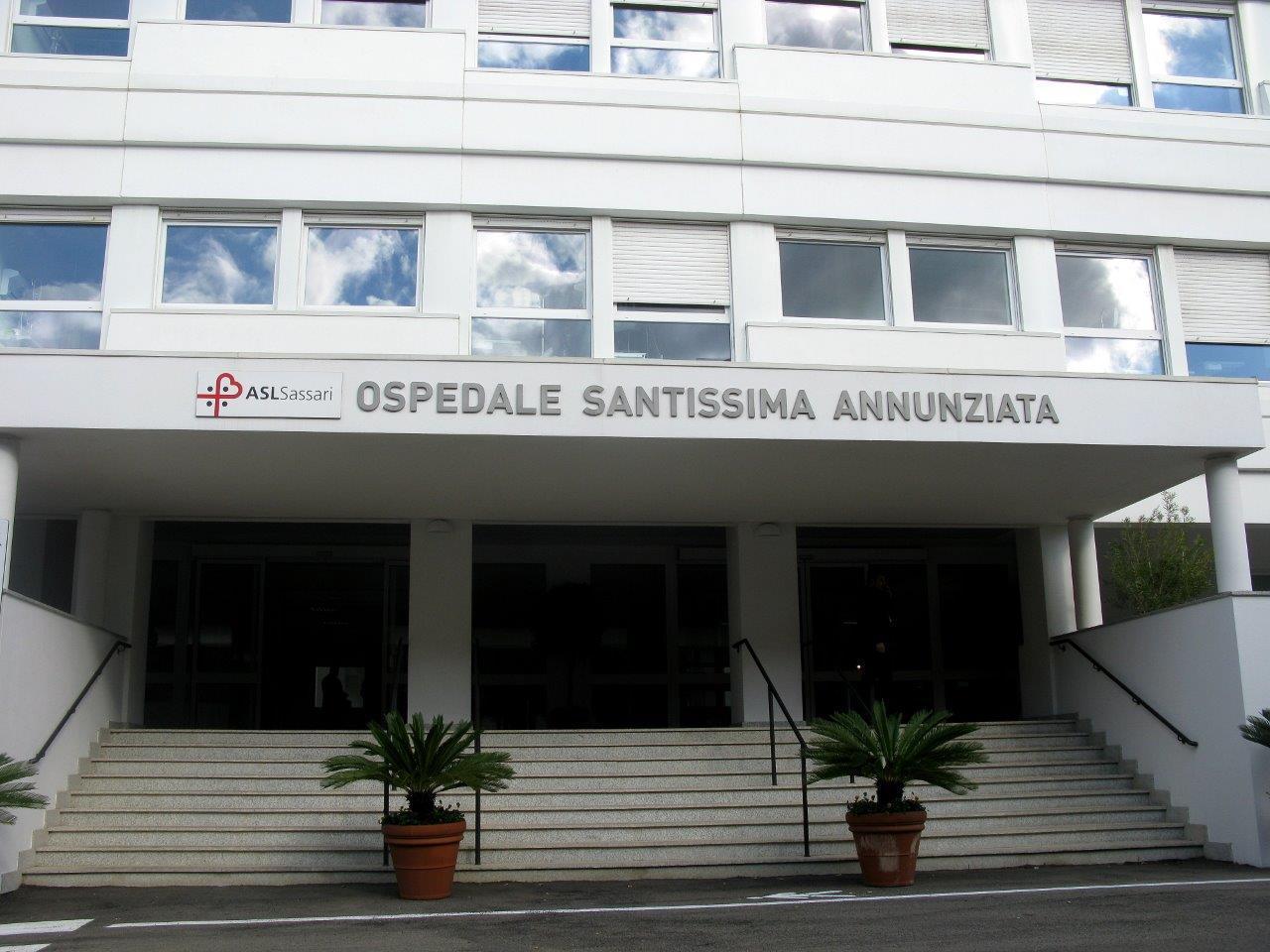 Covid, nuovo focolaio a Sassari: 14 pazienti positivi al Santissima Annunziata