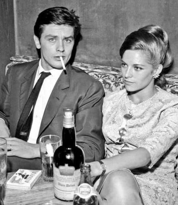 Morta Nathalie Delon Per lei il divo francese lasciò Romy Schneider