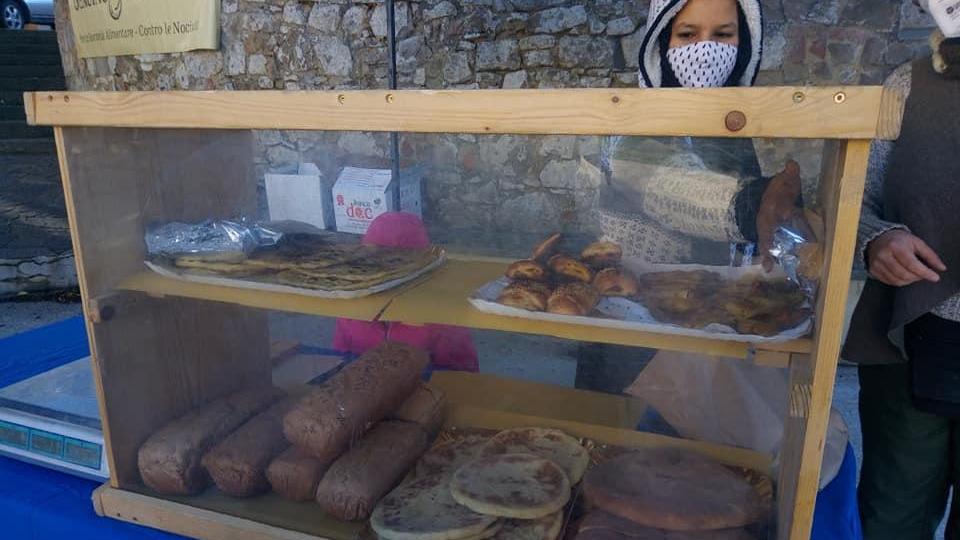 Ultimo mercato del 2020 a Monticello Amiata (foto dalla pagina Facebook di Genuino Amiatino)