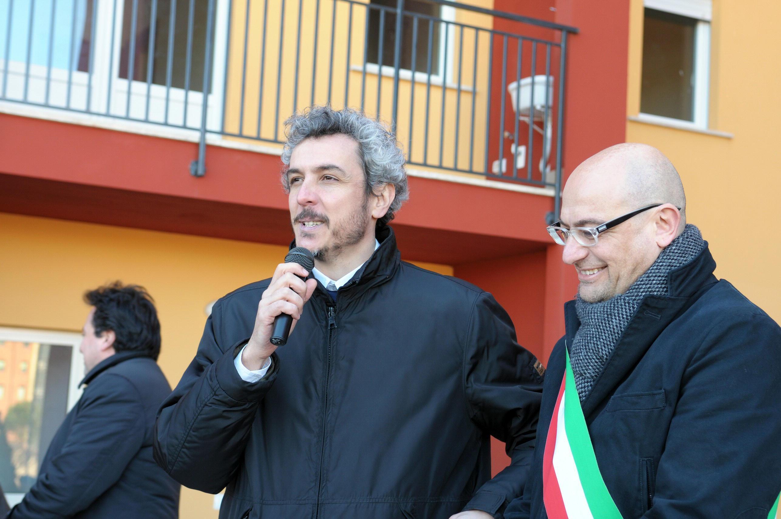 Litiga con il vicino, l’ex assessore Cecchi finisce a processo per lesioni personali 