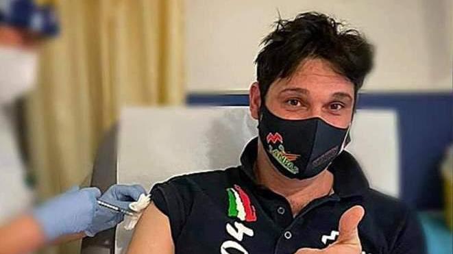 Vaccinazioni a rilento per i ritardi di Pfizer. Ma per i volontari 118 c’è quello di Moderna
