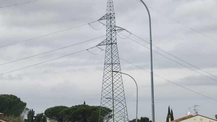 I lampioni da adeguare a Santo Pietro Belvedere